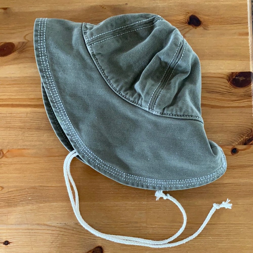 Rudy Jude baby sou’wester hat